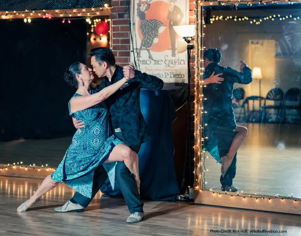 Argentine Tango Class for Absolute Beginners